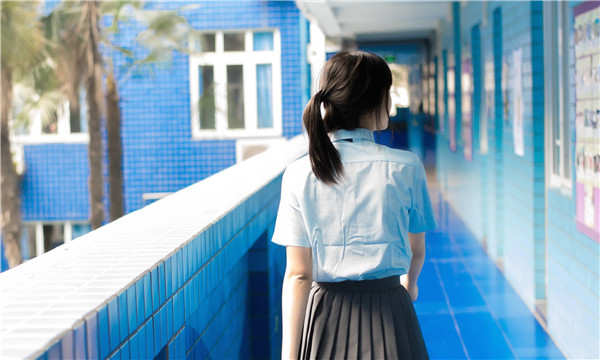 临桂如何找到一个可以帮助我生孩子的女人？